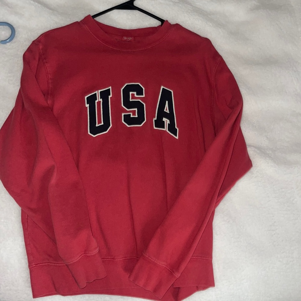 Brandy Melville sweatshirt